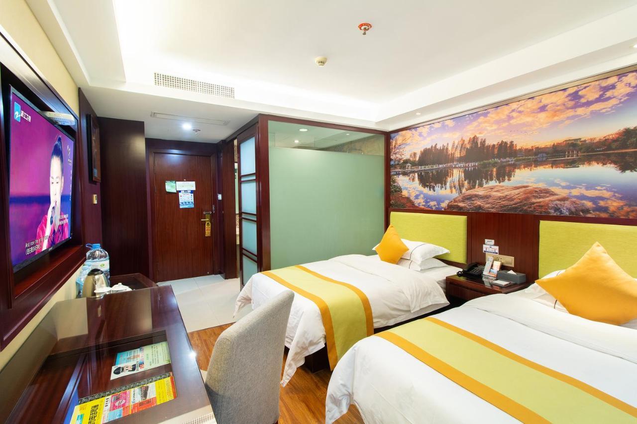 Ruide Hotel Yiwu  Eksteriør billede